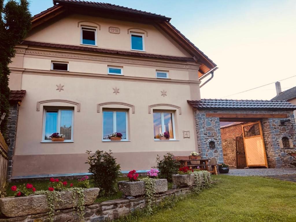 Selská chalupa Anetka Horšovský Týn Exterior foto